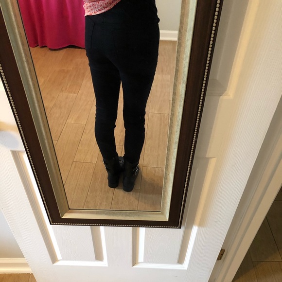 SO Jeggings - Picture 5 of 5